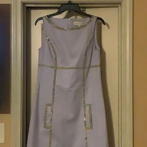 Women size medium Doncaster pocket dress.